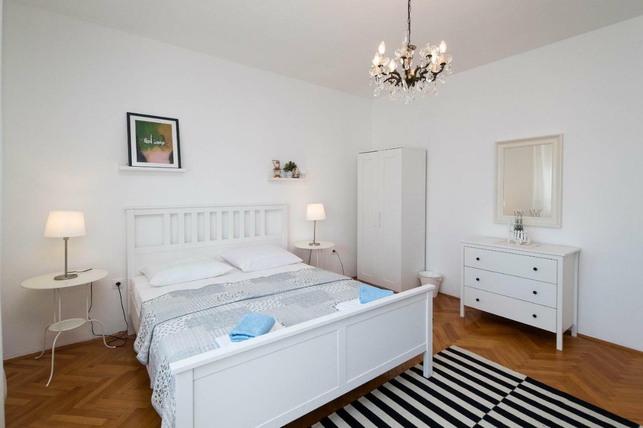 Apartmani Ruzica Crikvenica Ngoại thất bức ảnh